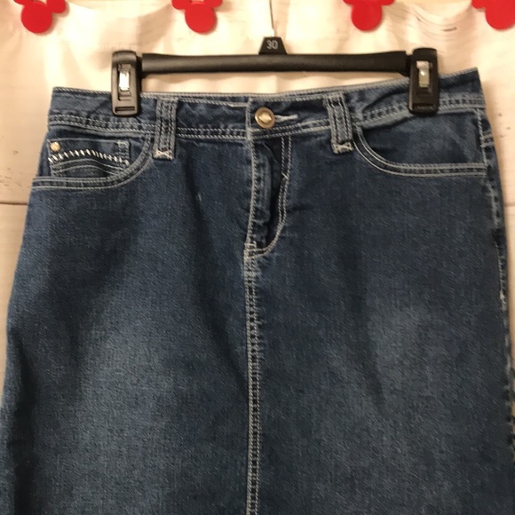 Dress Barn denim distressed hem bling skirt - Picture 3 of 13